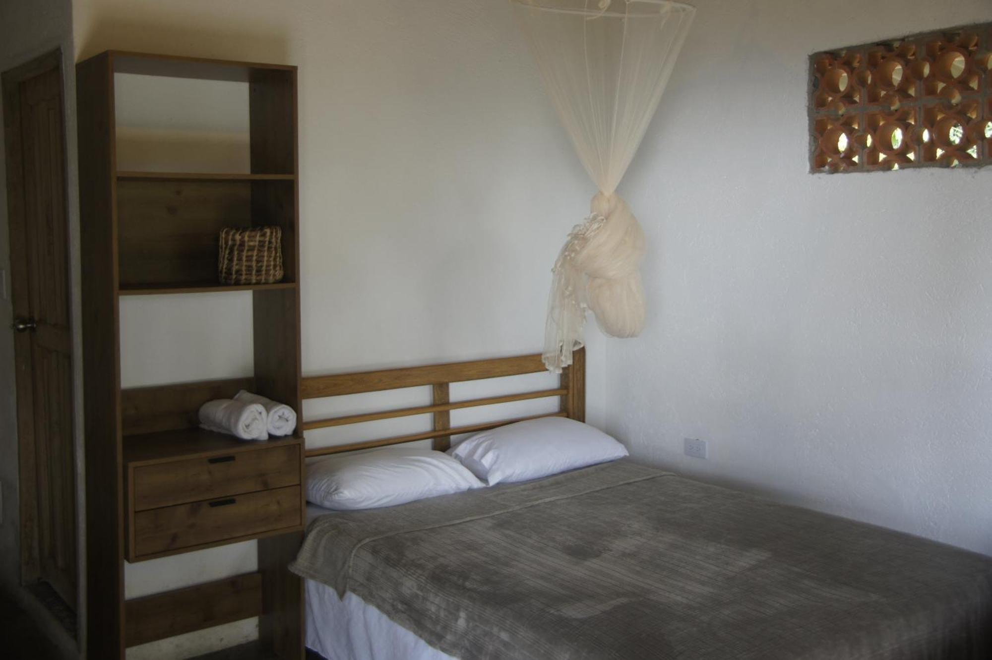 Vista Hostal